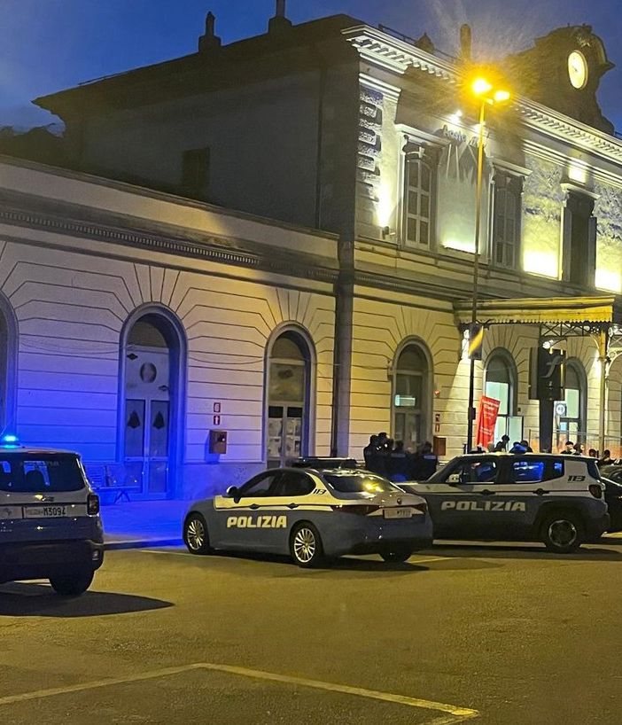Aosta, rissa tra adolescenti 'stoppata' sul nascere da polizia e carabinieri