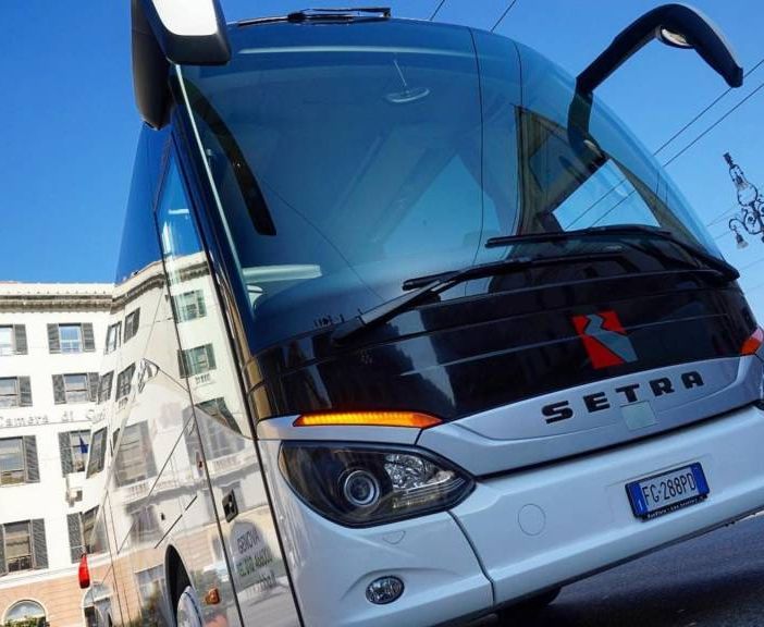 Entro il 17 ottobre le domande di esame per l’iscrizione a conducenti di  pullman non di linea