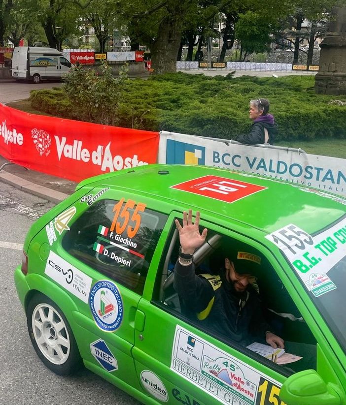 Il 45esimo Rally della Valle d'Aosta è partito da piazza Arco d'Augusto