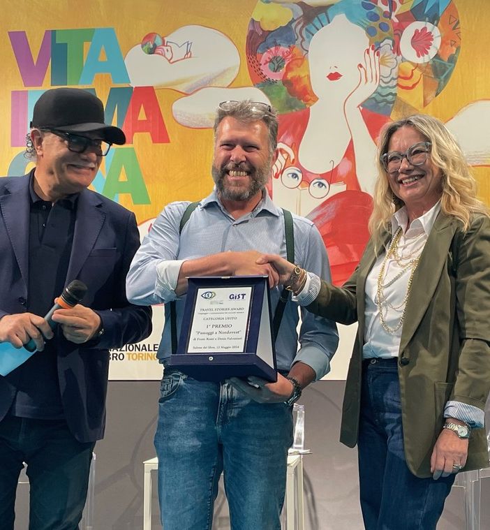 Franz Rossi ritira il premio a Salone del Libro