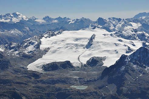 Tanta neve sul ghiacciaio del Rutor come non se ne vedeva dal 2018