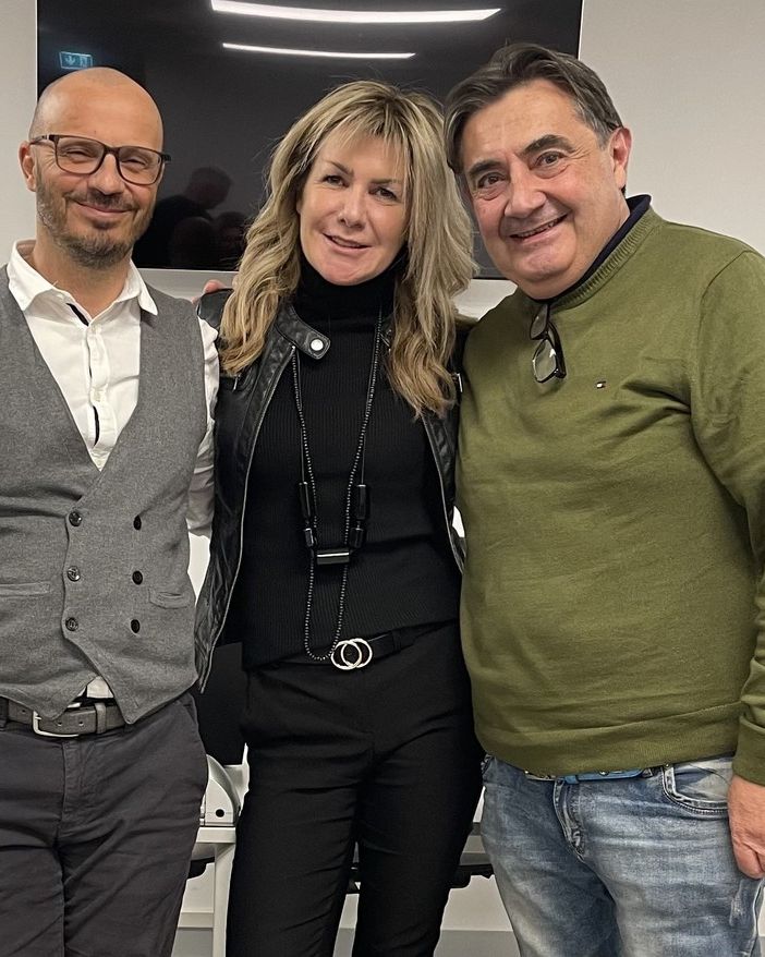 Da sn Claudio Albertinelli segretario generale Savt; Katia Laurent (neo eletta segretaria di categoria); Alessandro Parrella (segretario di categoria uscente)