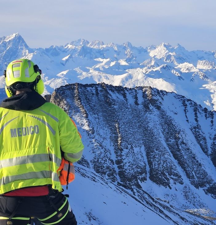 Morto il freerider travolto dalla valanga sul Bianco