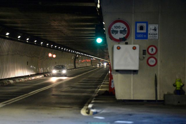 Maltempo, disagi sull'A5; traforo G.S. Bernardo chiuso ai mezzi pesanti