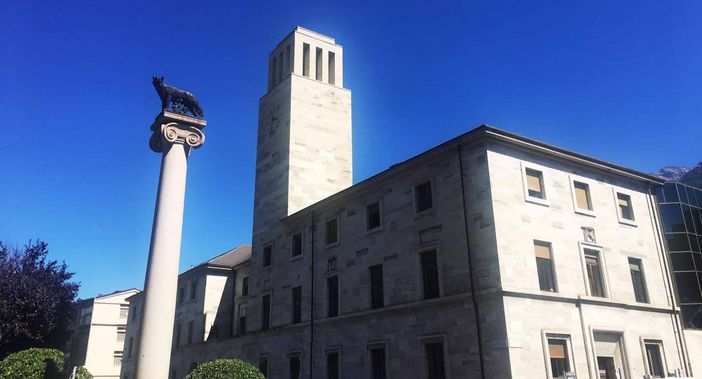 Forza Italia, 'fondamentalismo green e arroganza annebbiano la mente di chi governa Aosta' Forza Italia, 'fondamentalismo green e arroganza annebbiano la mente di chi governa Aosta'