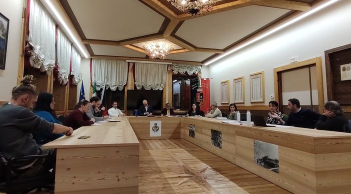 Charvensod, approvato il bilancio di previsione 2026/2028