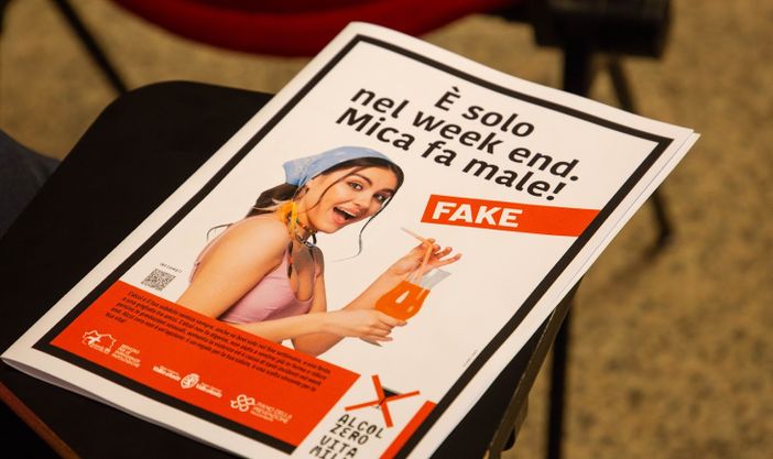 Troppi giovani vittime dell'alcool, al via campagna contro il 'binge drinking'