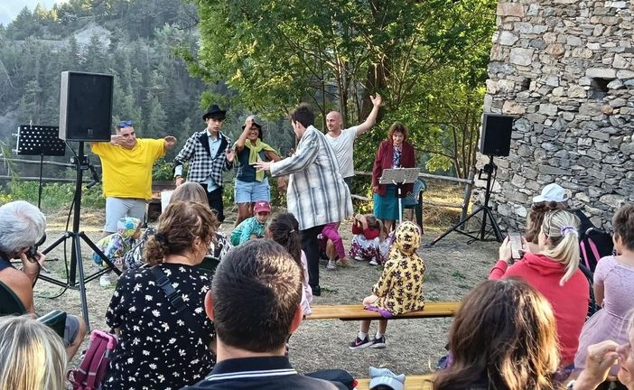 Brusson, Villeneuve e Arvier chiudono il festival 'Le Marmotte non dormono' Brusson, Villeneuve e Arvier chiudono il festival 'Le Marmotte non dormono'