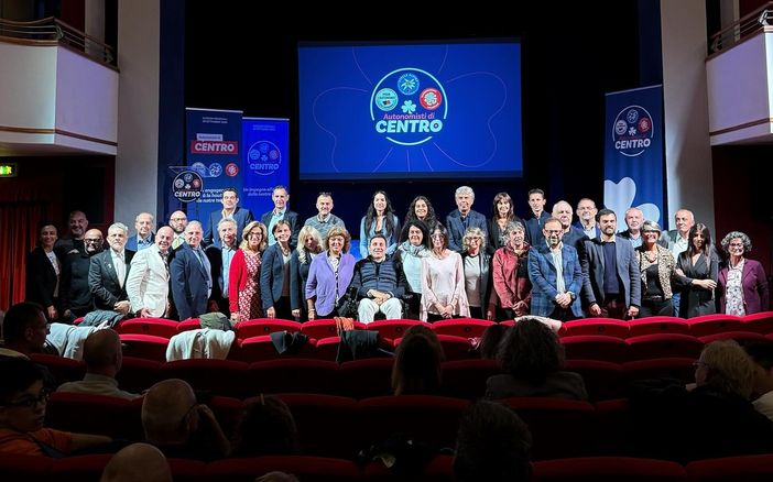 Autonomisti di Centro, unità proclamata 'per trovare soluzioni insieme'