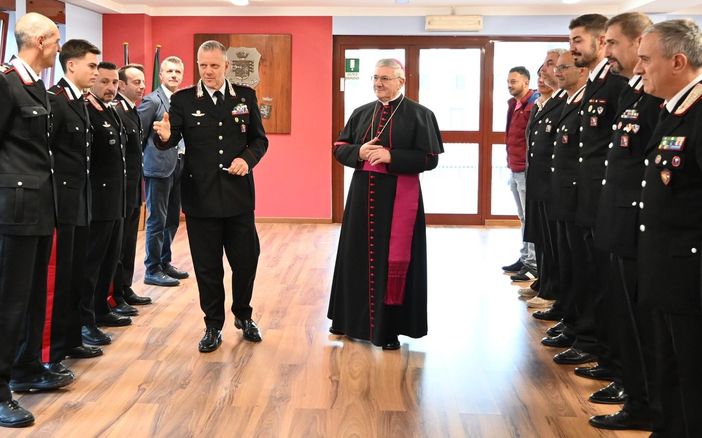 Il Vescovo Lovignana al Comando dei carabinieri nel ricordo della strage di Nassiriya