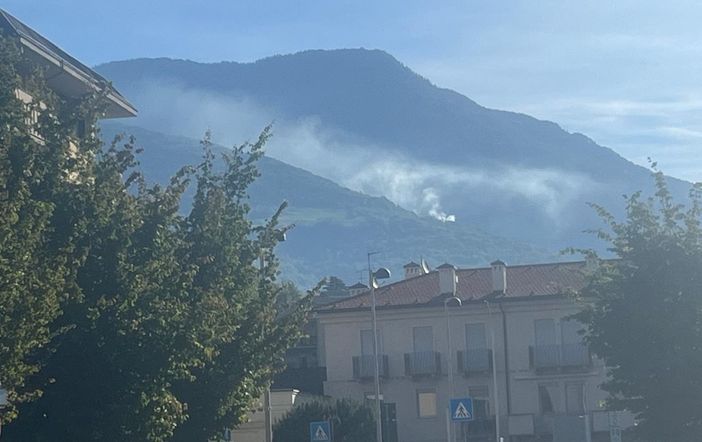 Incendio boschivo a Morgonaz di Quart Incendio boschivo a Morgonaz di Quart