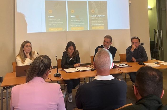 Da sn Cecilia Lazzarotto, Valeria Fadda, Alessandro Cavaliere e Stefano Lunardi Da sn Cecilia Lazzarotto, Valeria Fadda, Alessandro Cavaliere e Stefano Lunardi
