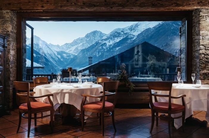 Al Gruppo Renco spa il prestigioso Relais Mont Blanc di La Salle