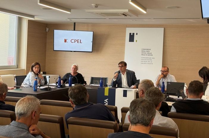 Un momento dell'assemblea del Cpel Un momento dell'assemblea del Cpel