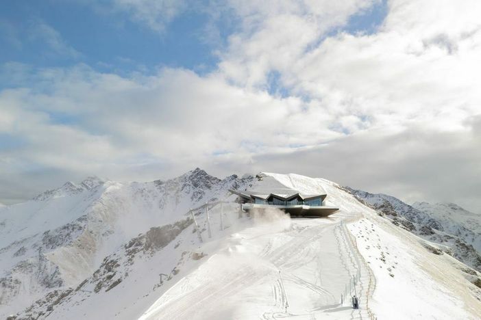 Da Aosta ai 2.700 metri del Couis di Pila in mezzora