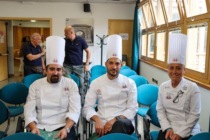 Da sn Giuseppe Cardullo, Lorenzo Boccuto e Giuseppina Serra Da sn Giuseppe Cardullo, Lorenzo Boccuto e Giuseppina Serra