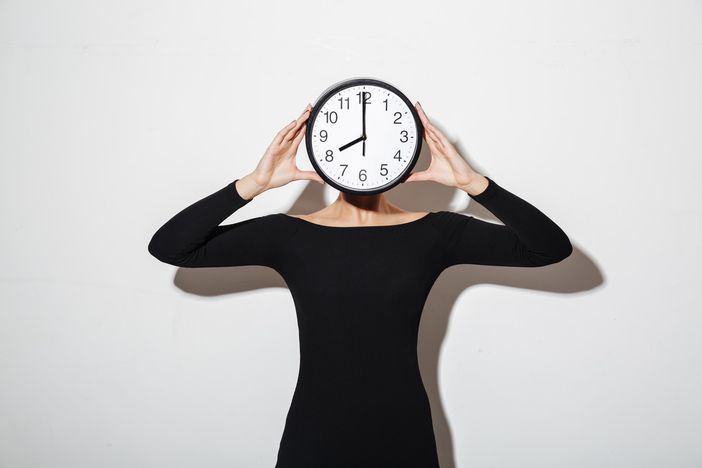 Dal jet-lag al cambio d’ora; come la melatonina aiuta il nostro orologio biologico