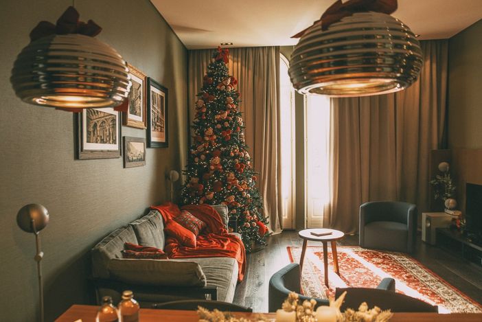 La magia del Natale vissuta nella prestigiosa Christmas Suite del Grand Hotel Billia (cliccare sull'immagine per avviare la mini gallery)