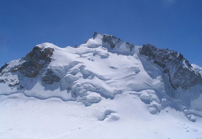 Recuperata la salma dell'alpinista morto sul Mont Maudit Recuperata la salma dell'alpinista morto sul Mont Maudit