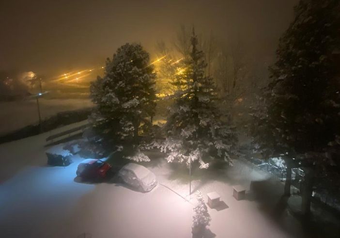 Nevica su Aosta e su tutta la Valle