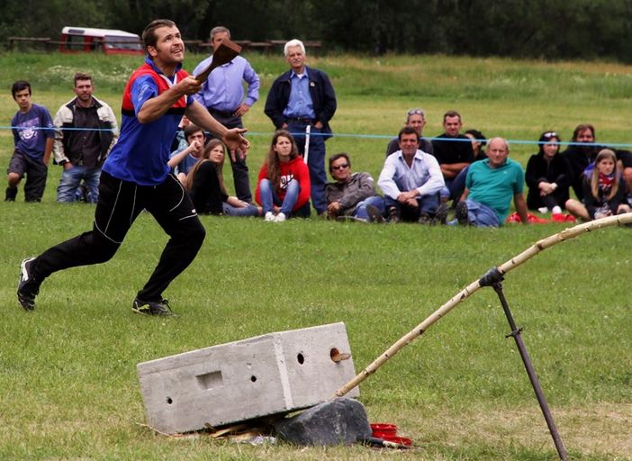 Tsan femminile, ottavo scudetto per lo Challand S.Anselme Tsan femminile, ottavo scudetto per lo Challand S.Anselme