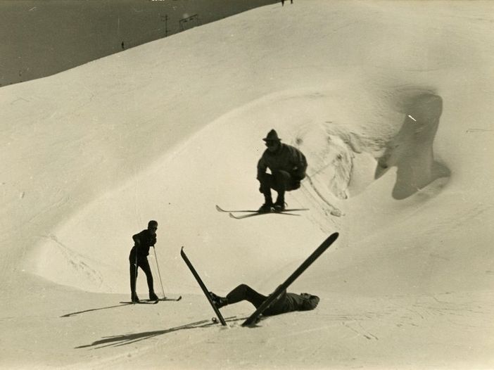 Sci d'epoca a Punta Hellbronner (credit Skyway MTB)