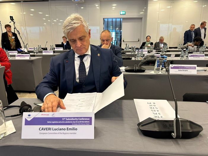 Assessore Caveri a Varsavia al Comitato Europeo delle Regioni sulla sussidiarietà Assessore Caveri a Varsavia al Comitato Europeo delle Regioni sulla sussidiarietà