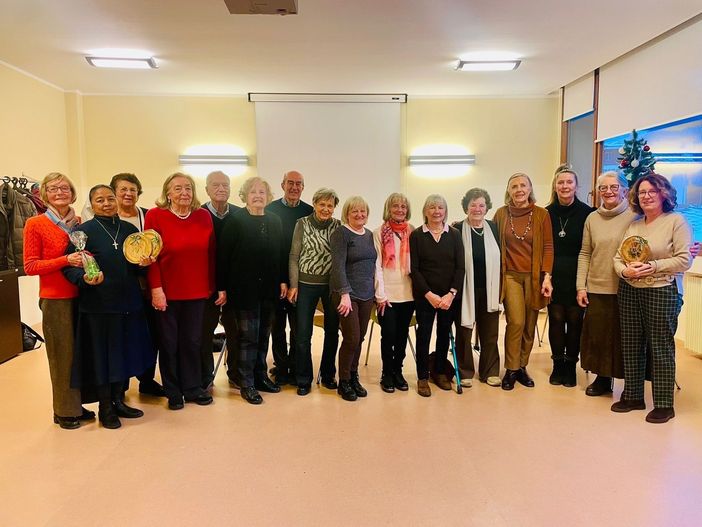 Foto di gruppo per i partecipanti al laboratorio di CourmATTIVI