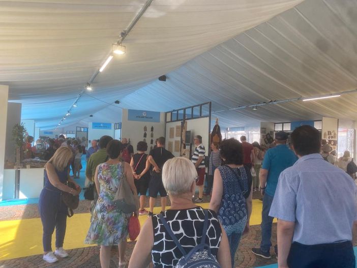 Successo di pubblico e di espositori per 'Aosta in  Festa' e 'Commercianti in Festa'