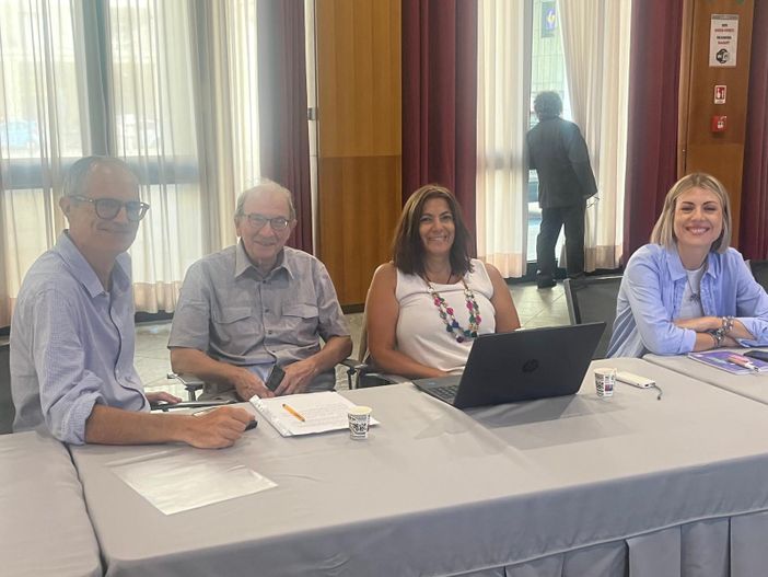 Da sn gli Avs Massimiliano Kratter, Elio Riccarand, Katia Foletto e Manuela Nasso Da sn gli Avs Massimiliano Kratter, Elio Riccarand, Katia Foletto e Manuela Nasso