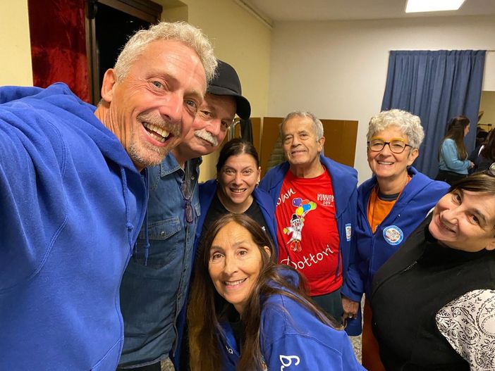 Da 'Le Frittelle di Giò e Martino' 1.000 euro a Missione Sorriso VdA