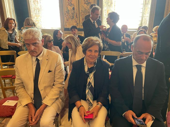 Al centro, la presidente della sezione valdosatana Anei, Nadia Malesani, durante le celebrazioni al Quirinale