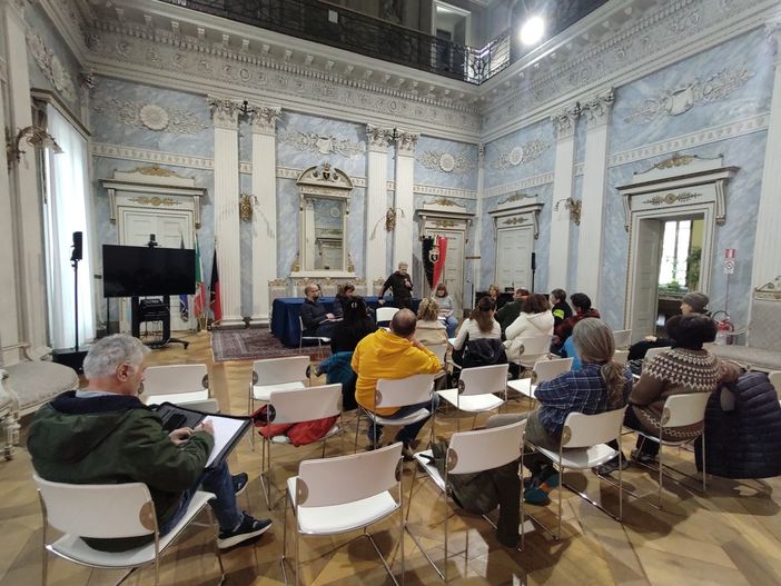 Aosta, Marché Vert Noel pensa a piazza Chanoux sognando il ritorno al Teatro Romano