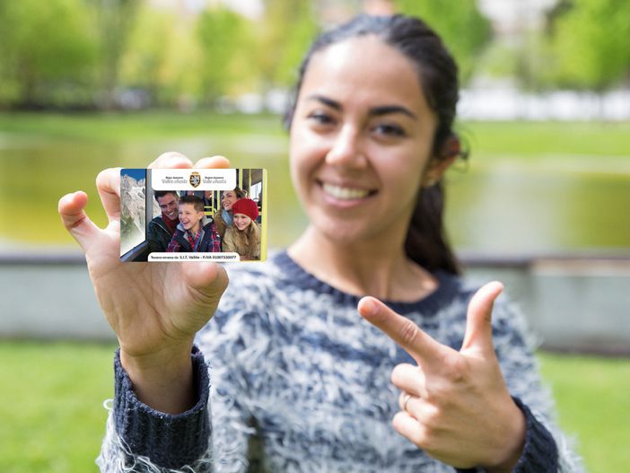 Come ottenere l'abbonamento mensile da 20 euro per viaggiare in tutta la Valle