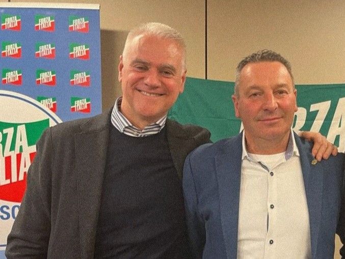 Massimo Chatrian (a dx) insieme al ministro della Pubblica amministrazione, Paolo Zangrillo