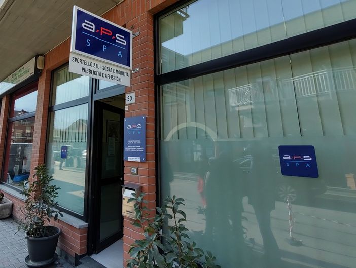 Aosta, aperti bandi per nuovo vertice Aps, presidente fino a 60mila euro annui Aosta, aperti bandi per nuovo vertice Aps, presidente fino a 60mila euro annui