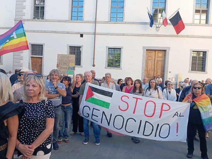 Genocidio a Gaza, oltre 150 in piazza ad Aosta per sostenere Global Sumud Flotilla