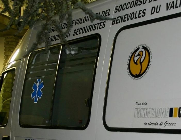Esplode bombola di gas a Montjovet, un uomo ustionato è in rianimazione Esplode bombola di gas a Montjovet, un uomo ustionato è in rianimazione