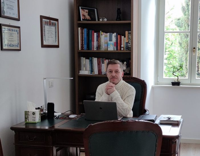 Il dottor Diego Tomassone, medico, ricercatore e fisico