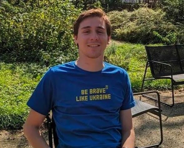 Elezioni europee; 'Io ci sono, io Lotto'; il giovane aostano Leonardo candidato con Azione Elezioni europee; 'Io ci sono, io Lotto'; il giovane aostano Leonardo candidato con Azione