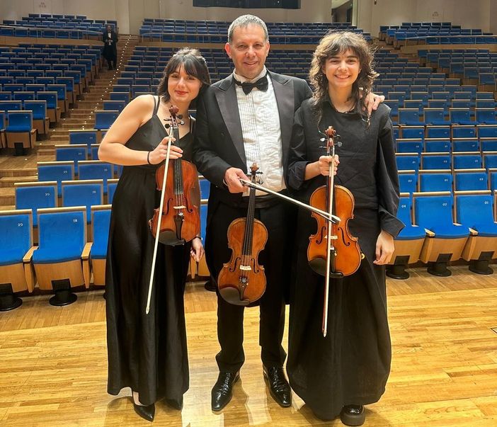 Da sn Sveva Botrugno, Fabrizio Pavone e Lucia Vittone