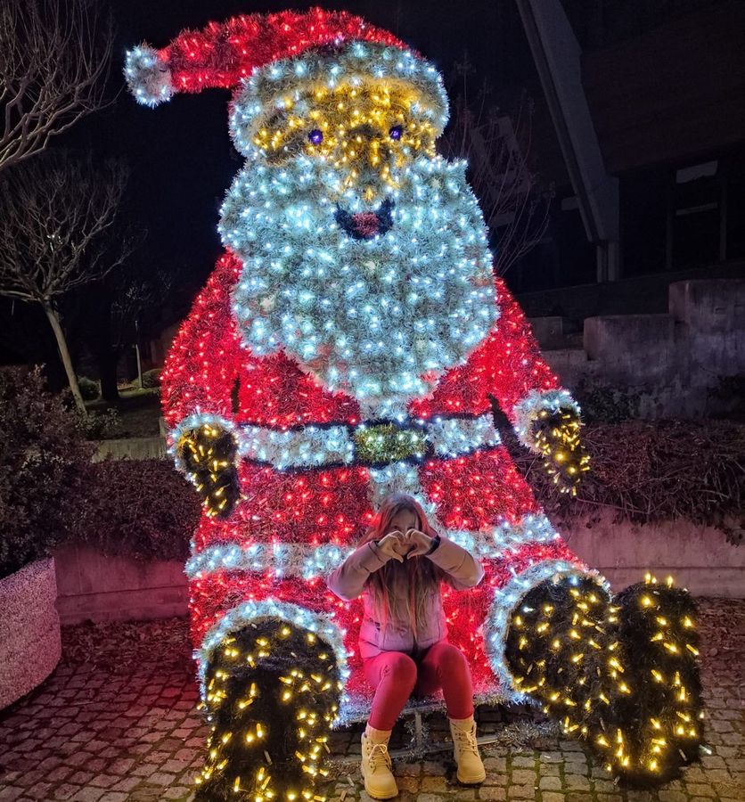 Sarre; con Babbo Natale in piazza e il Tombolone, la Pro Loco inaugura la stagione eventi 2024 Sarre; con Babbo Natale in piazza e il Tombolone, la Pro Loco inaugura la stagione eventi 2024