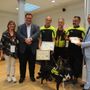 Benemerenza nazionale ai Vigili del fuoco valdostani e al cane Teo Benemerenza nazionale ai Vigili del fuoco valdostani e al cane Teo