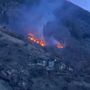 Quart, incendio nel bosco di Effraz Quart, incendio nel bosco di Effraz