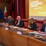 Il tavolo di presentazione del passaggio della Fiamma olimpica Milano Cortina 2026
