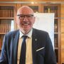 Renzo Testolin lo scorso marzo nella sala preconsiliare del Palazzo regionale