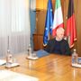 Da sn Emily Rini, il ministro forzista Paolo Zangrillo e il Presidente della Giunta, Renzo Testolin durante un incontro istituzionale (foto di archivio)