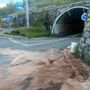 Gignod; auto esce di strada alla rotonda di Variney, un ferito