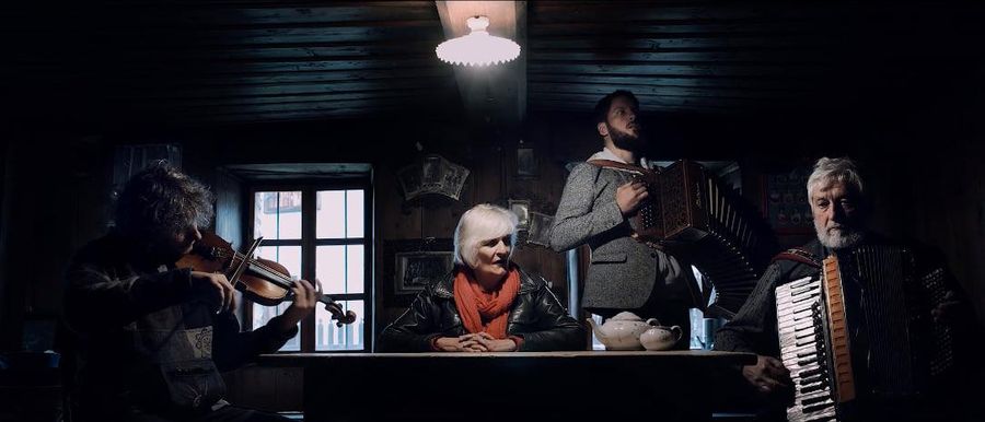 Allo Splendor 'Sent or eun mezeucca: 45 an avouì le Trouveur Valdotèn' Allo Splendor 'Sent or eun mezeucca: 45 an avouì le Trouveur Valdotèn'