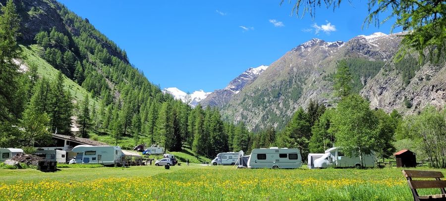 Il campeggio 'Gran Paradiso' pochi giorni prima del disastro
